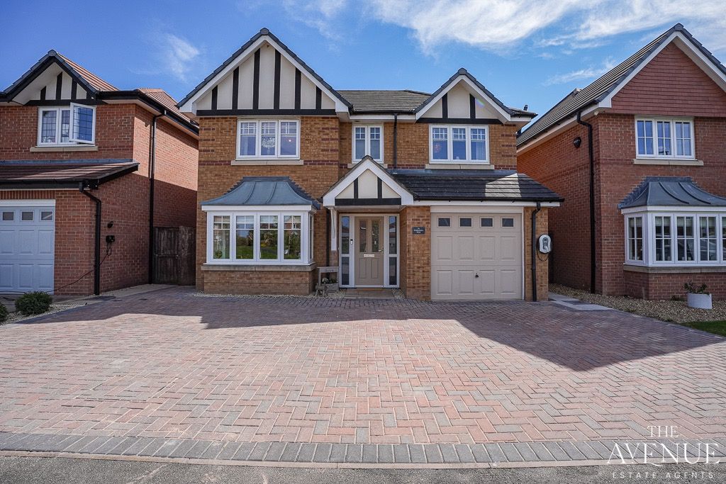 Property photo 1 of 48 5021353