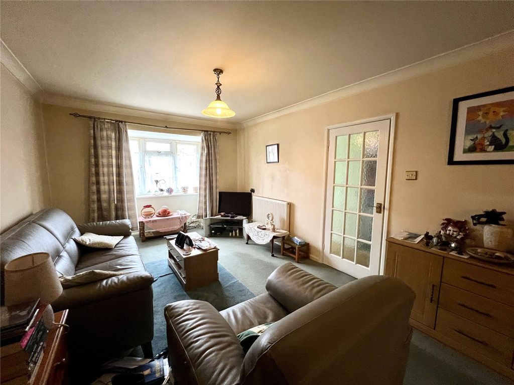 Property photo 2 of 12 Living Room