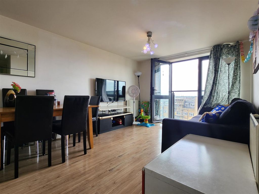 Property photo 3 of 14 l2.Jpg