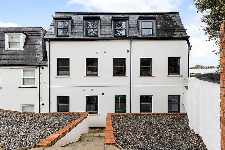 Property photo 3 of 10