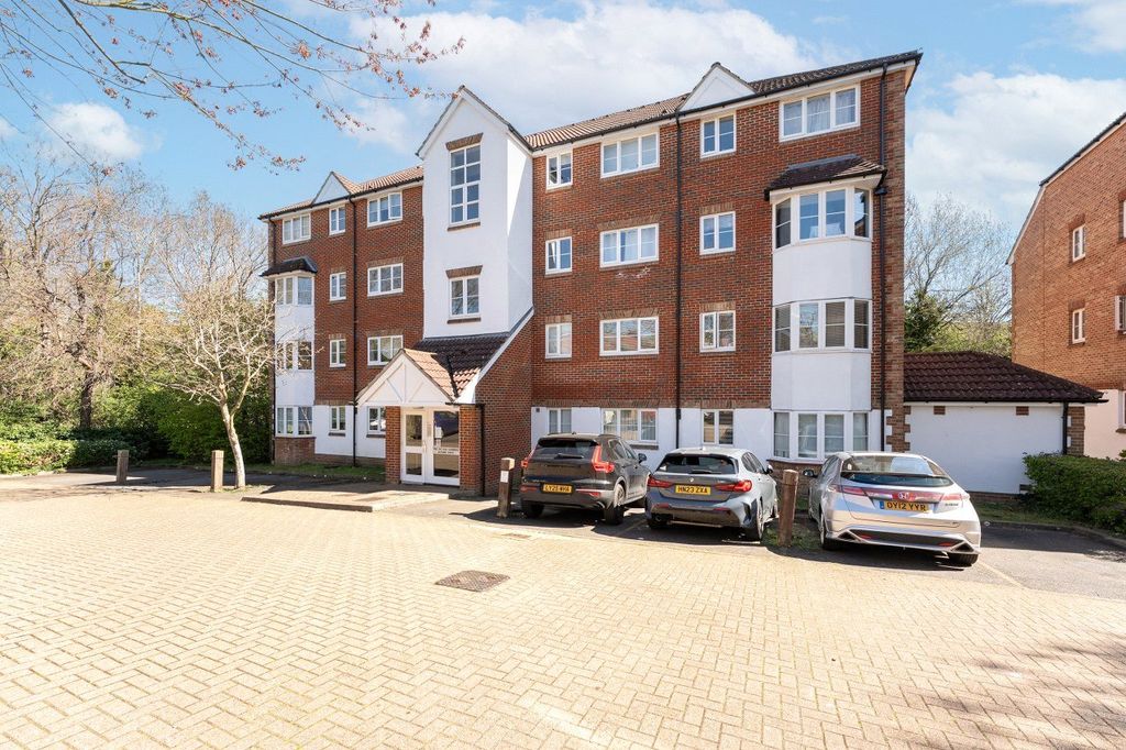 Property photo 1 of 14 Picture No. 12