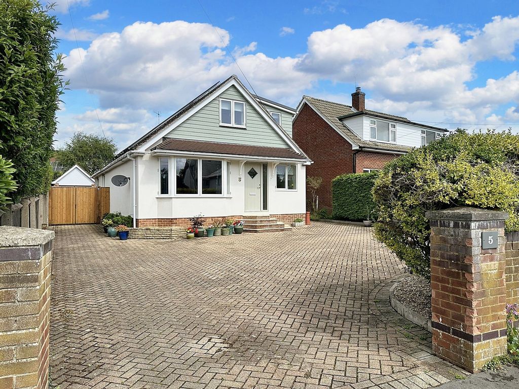 Property photo 1 of 27