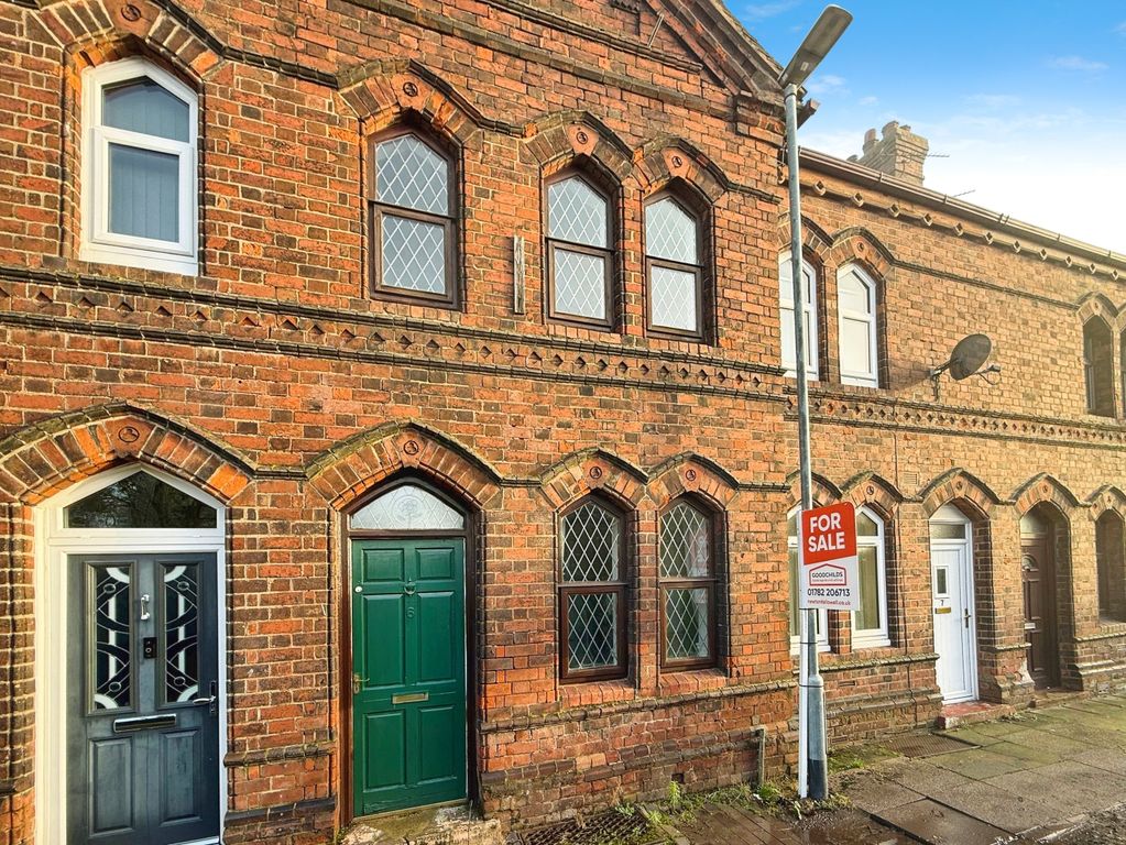 Property photo 1 of 8