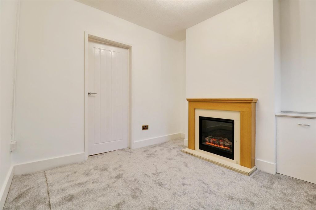 Property photo 3 of 13 6B05E55A-Img_6687-Img_6689.Jpg