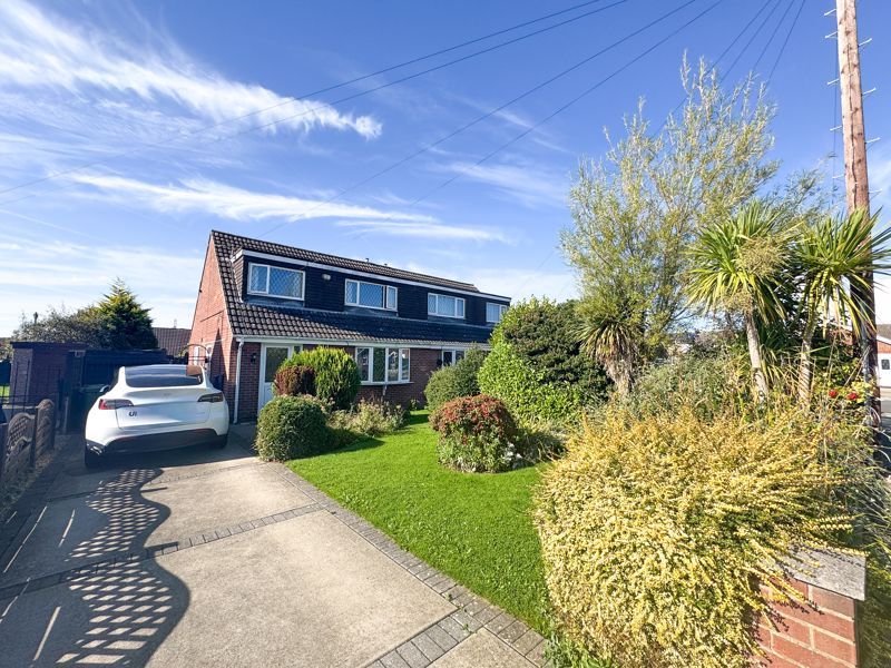 Property photo 1 of 12 Front