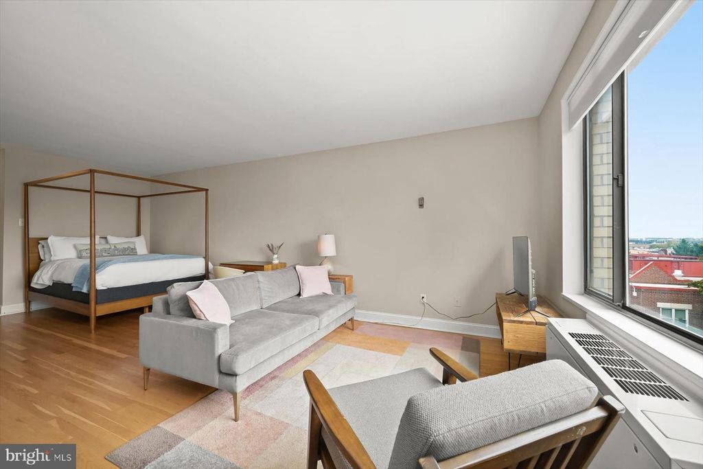 Property photo 3 of 13 <Alttext/>