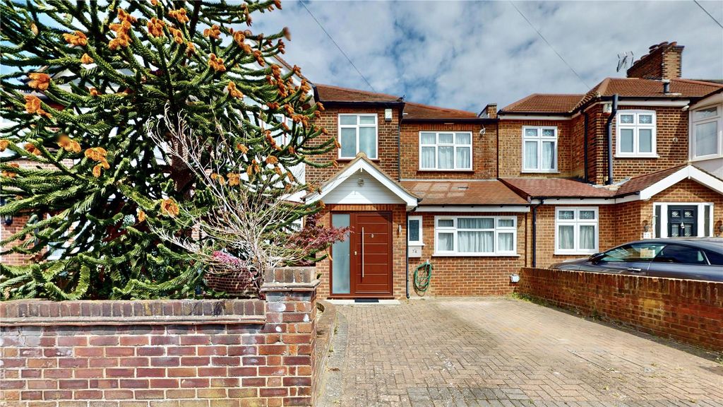 Property photo 2 of 24 74-Harewood-Road-06172026_161822.Jpeg