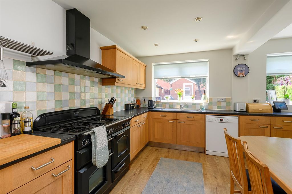 Property photo 1 of 15 Kitchen
