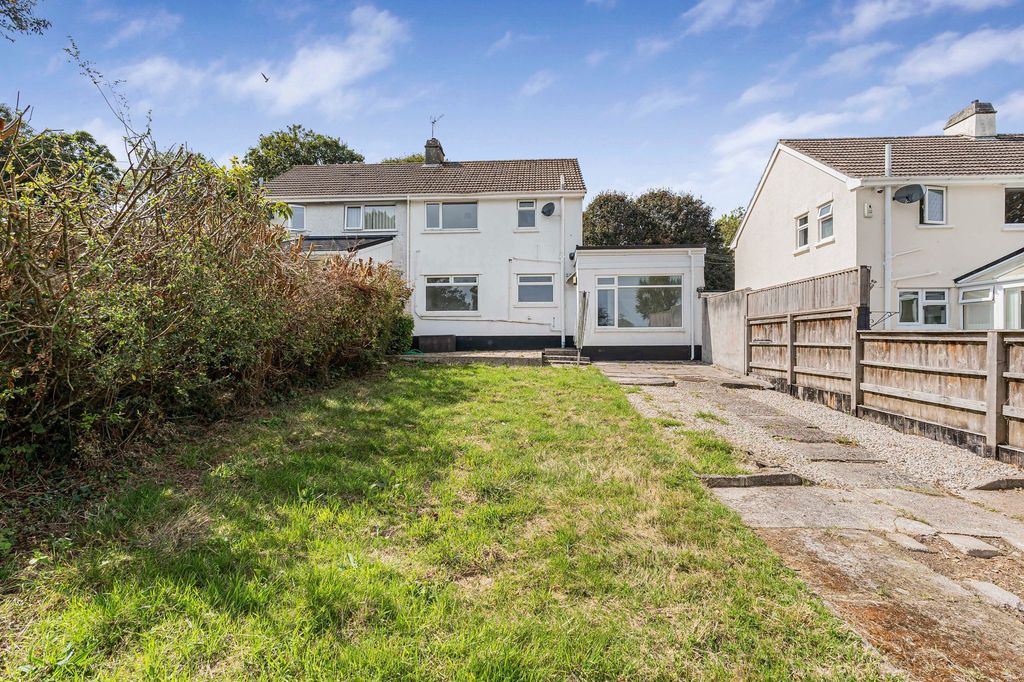 Property photo 2 of 24