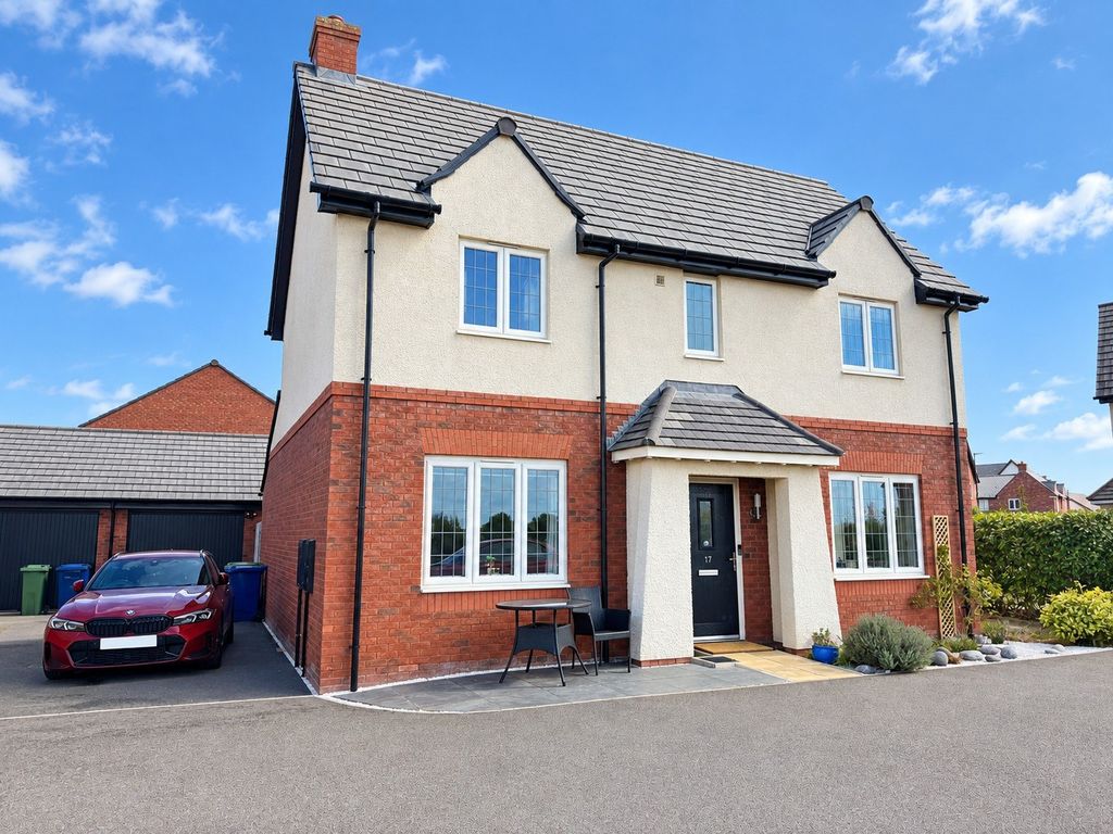 Property photo 1 of 38 4 Bedroom Detached For Sale