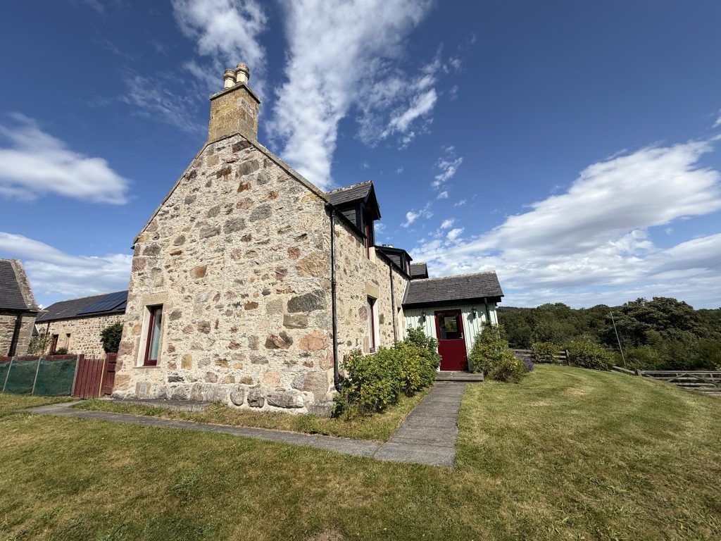 Property photo 2 of 38