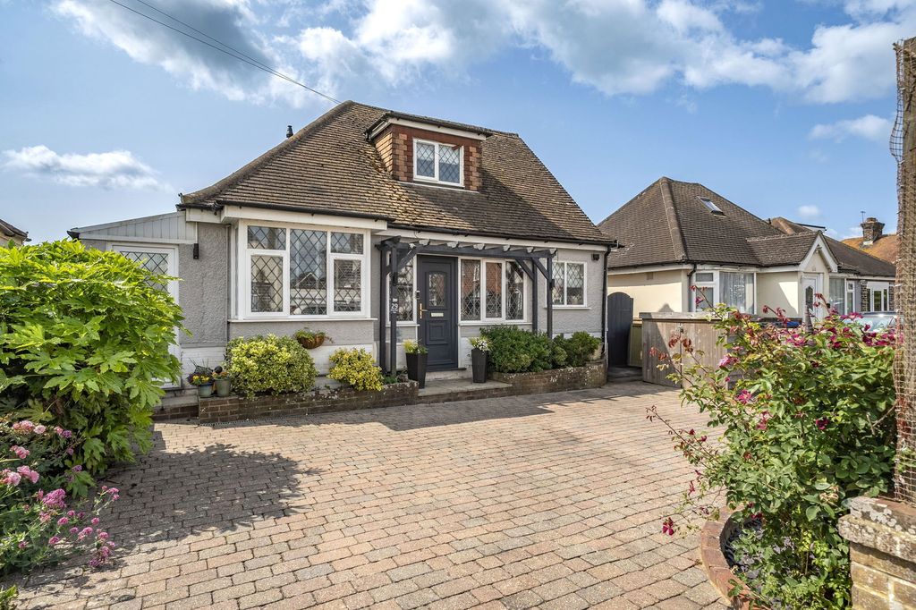 Property photo 1 of 24