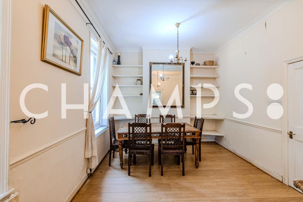 Property photo 3 of 6 054A0085