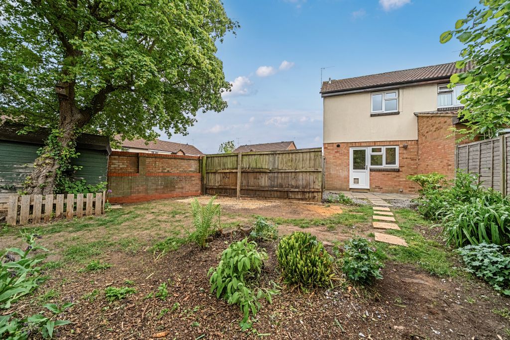 Property photo 3 of 13 141756096A0Aeed047Dcd