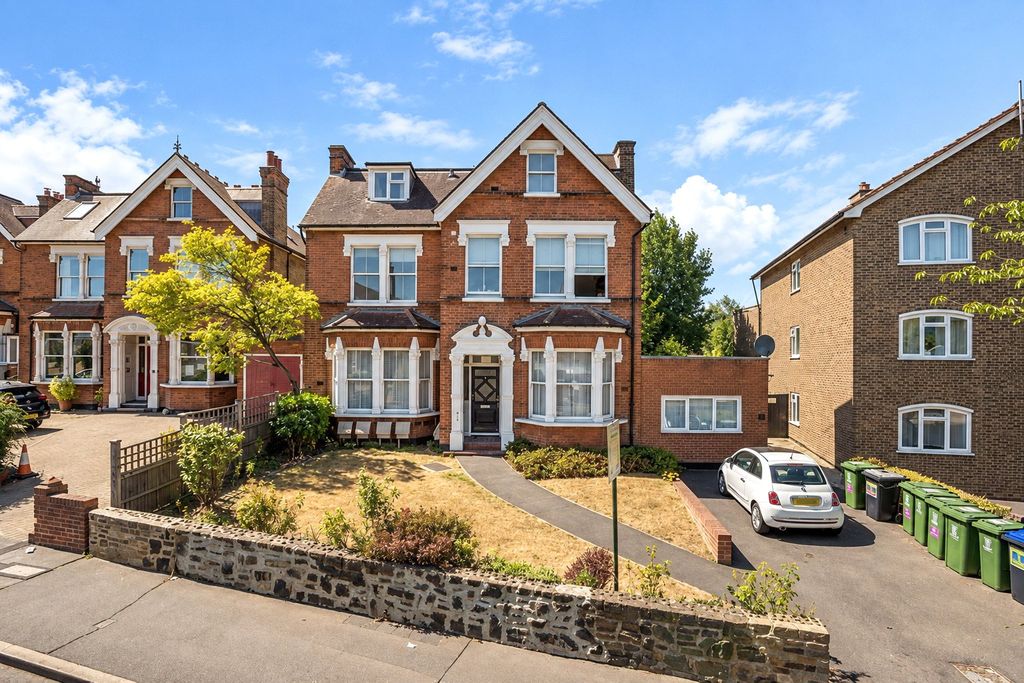 Property photo 1 of 11 External