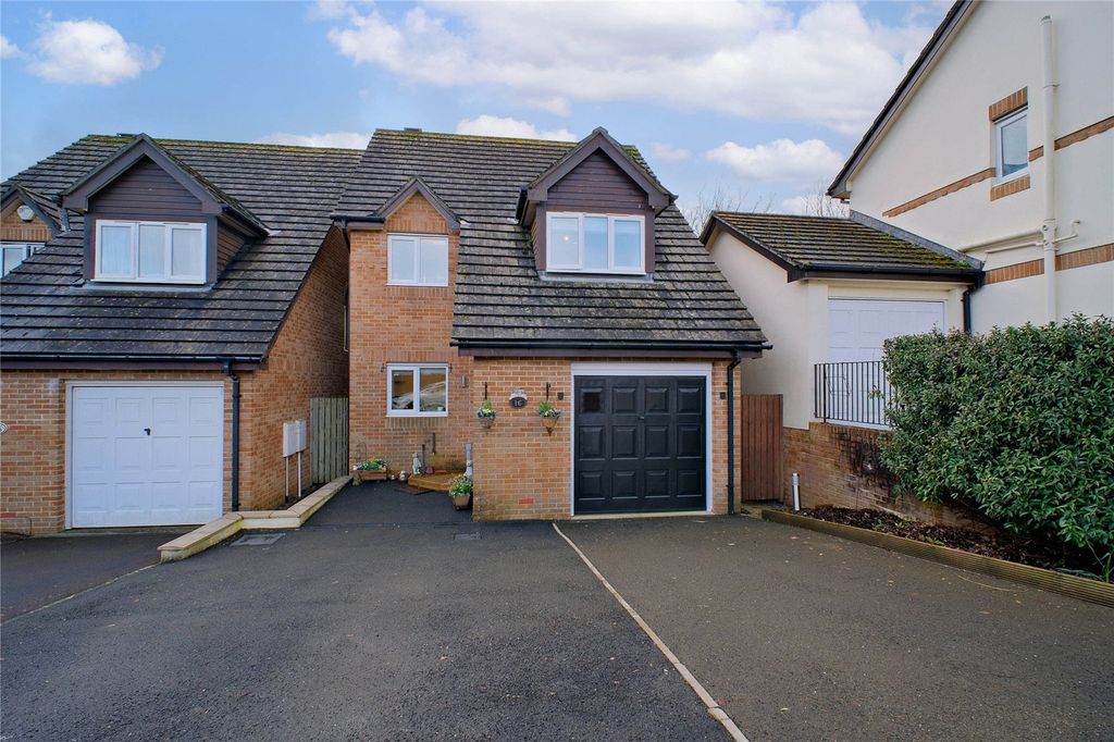 Property photo 1 of 21 Picture No. 23