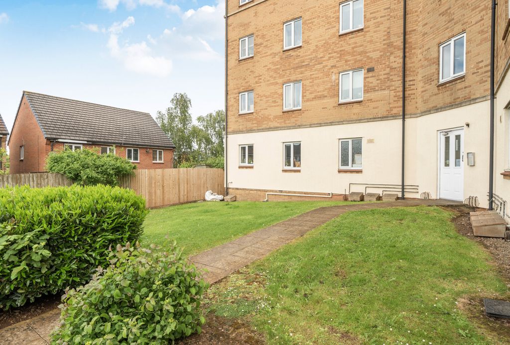 Property photo 1 of 14 1464893-14-6A0Dda...