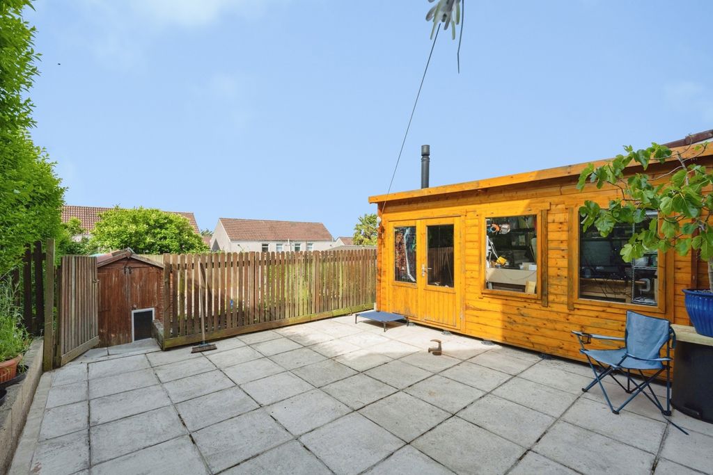 Property photo 2 of 19 Pbox-Img.Jpg