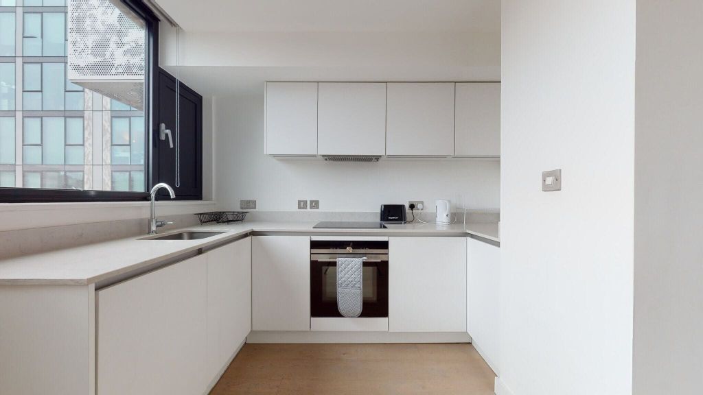 Property photo 2 of 16 Kitchen