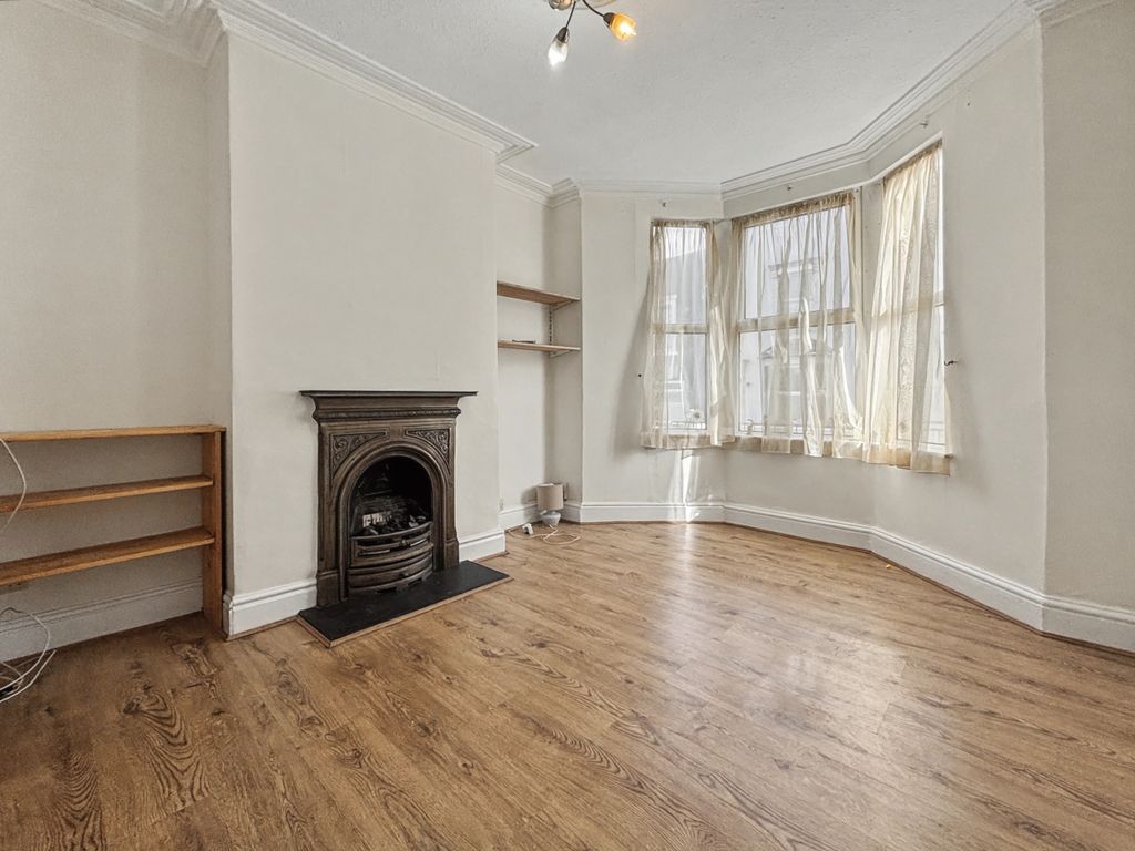 Property photo 3 of 26 07_Img_4058.Jpeg