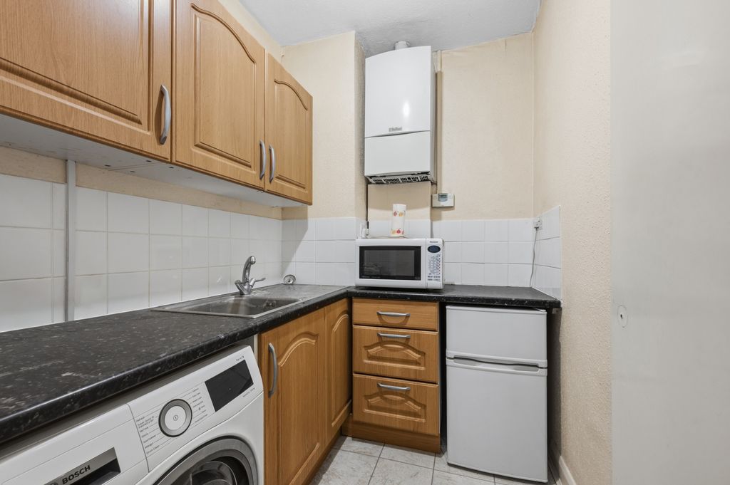 Property photo 2 of 9 Picture No. 06