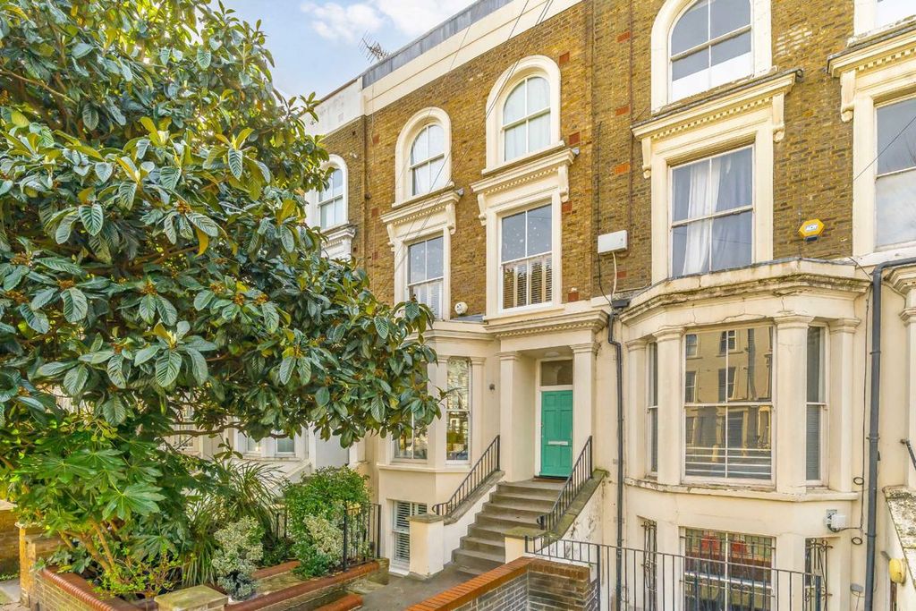 Property photo 3 of 7