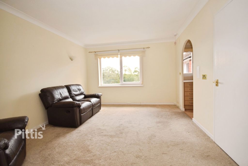 Property photo 3 of 6