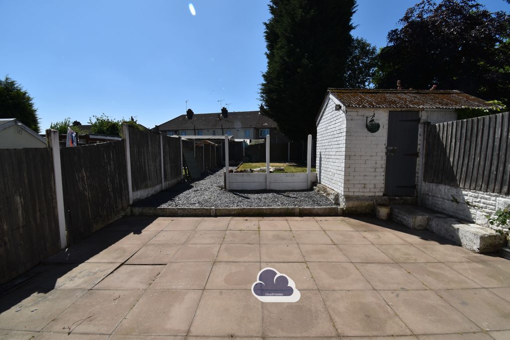 Property photo 2 of 14