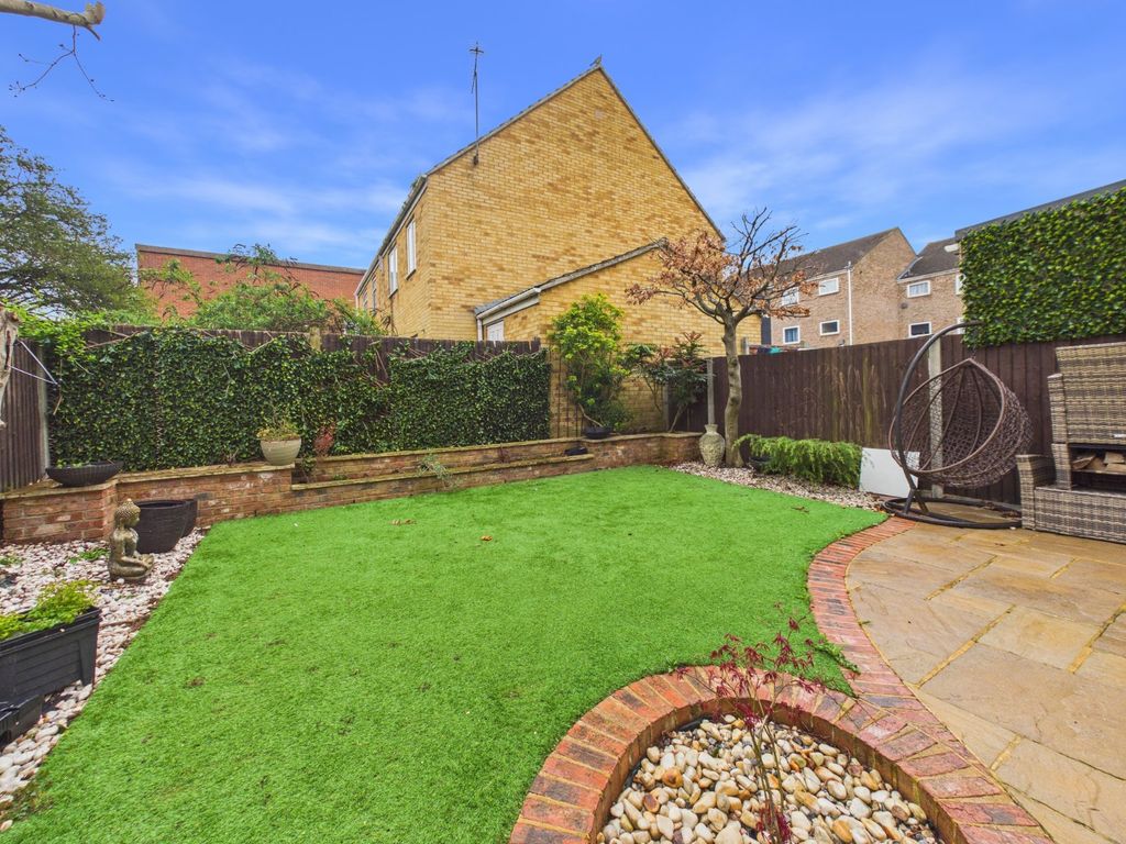 Property photo 1 of 10 Garden