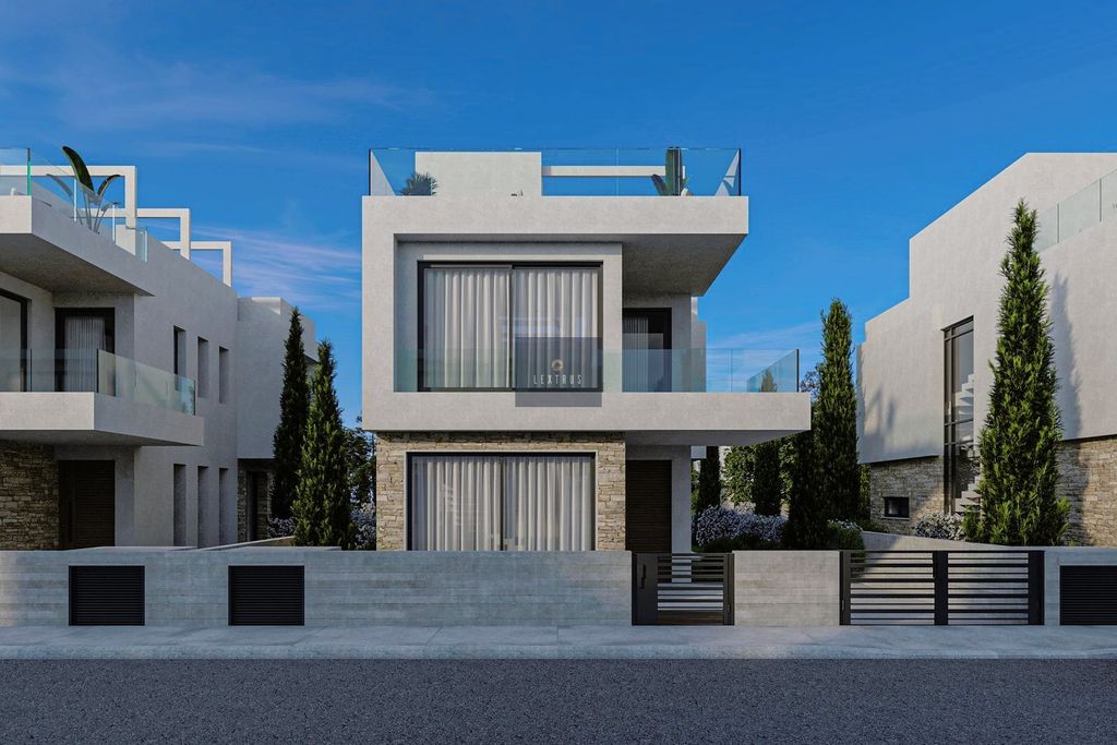 Property photo 1 of 16