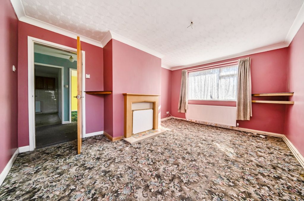 Property photo 2 of 26 1431509-9-69ba8158E5Aa3