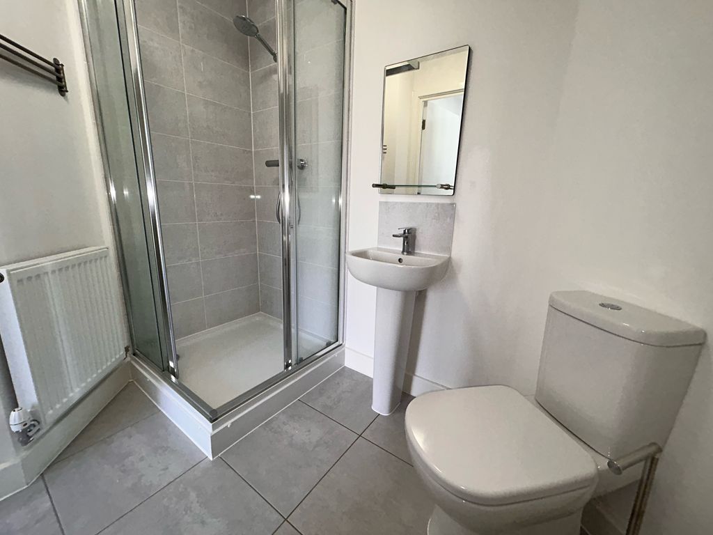Property photo 3 of 10 Image
