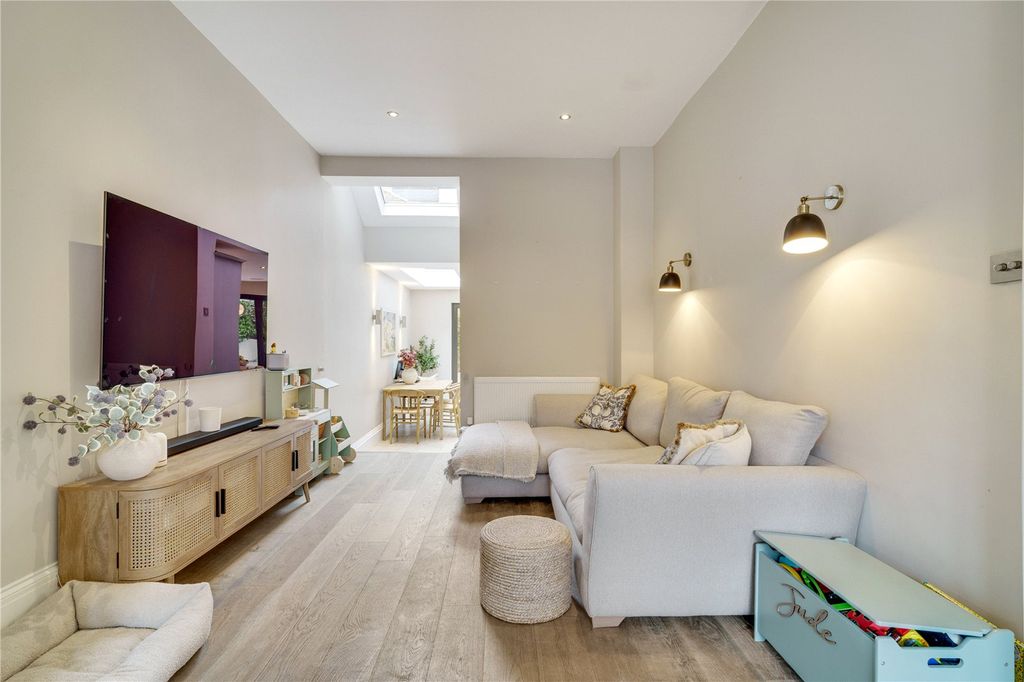 Property photo 3 of 19 Picture No. 36