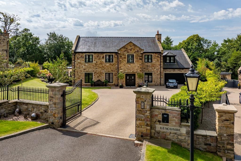 Property photo 2 of 30 Photo 2