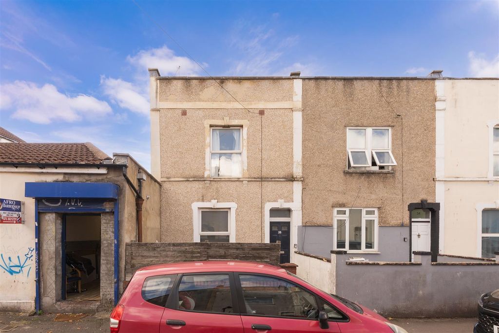 Property photo 1 of 27 35-Milsom-Street-Bs5-0Ss-2.Jpg
