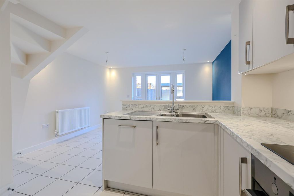 Property photo 3 of 23 Img_3308-2.Jpg