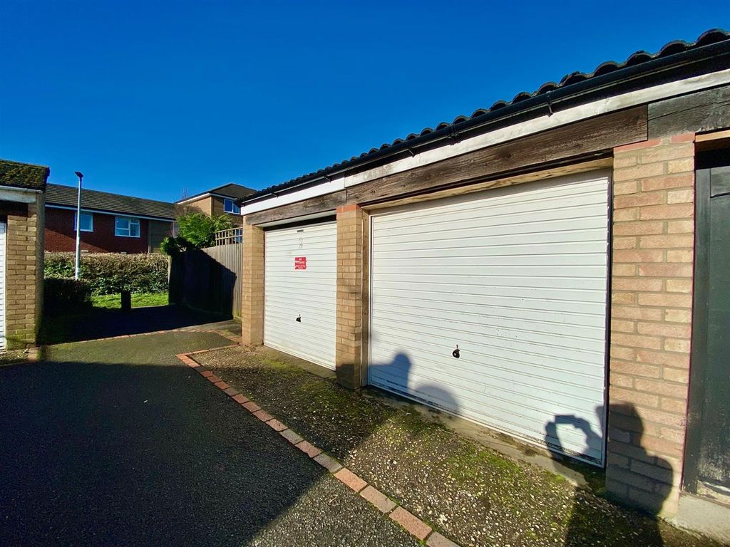Property photo 2 of 4