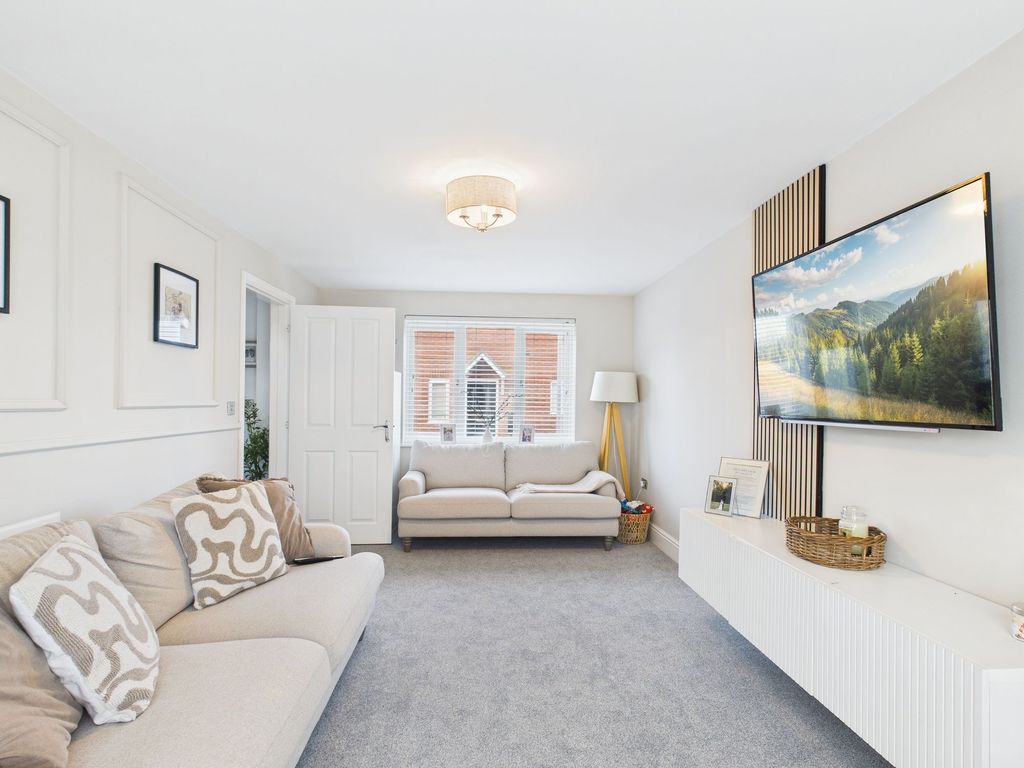 Property photo 3 of 20