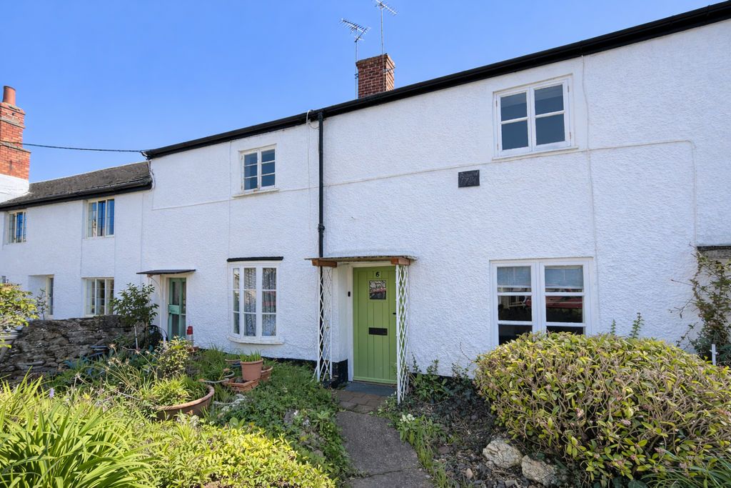 Property photo 1 of 16 Front