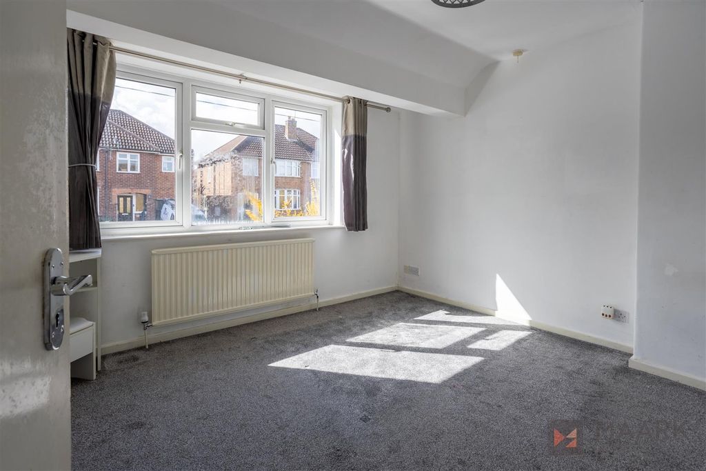 Property photo 2 of 19 35Woodgatedr-2.Jpg