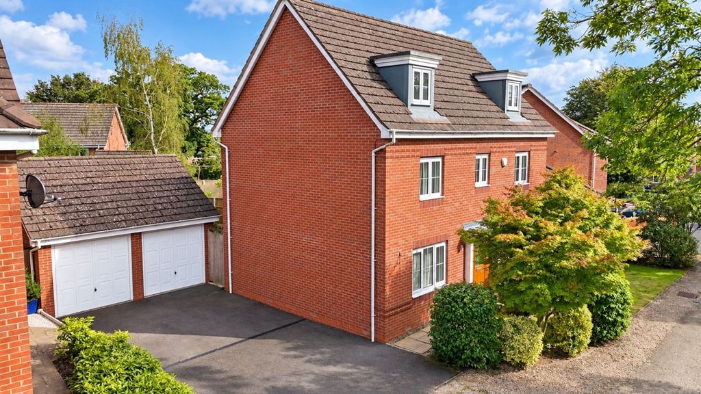 Property photo 1 of 38