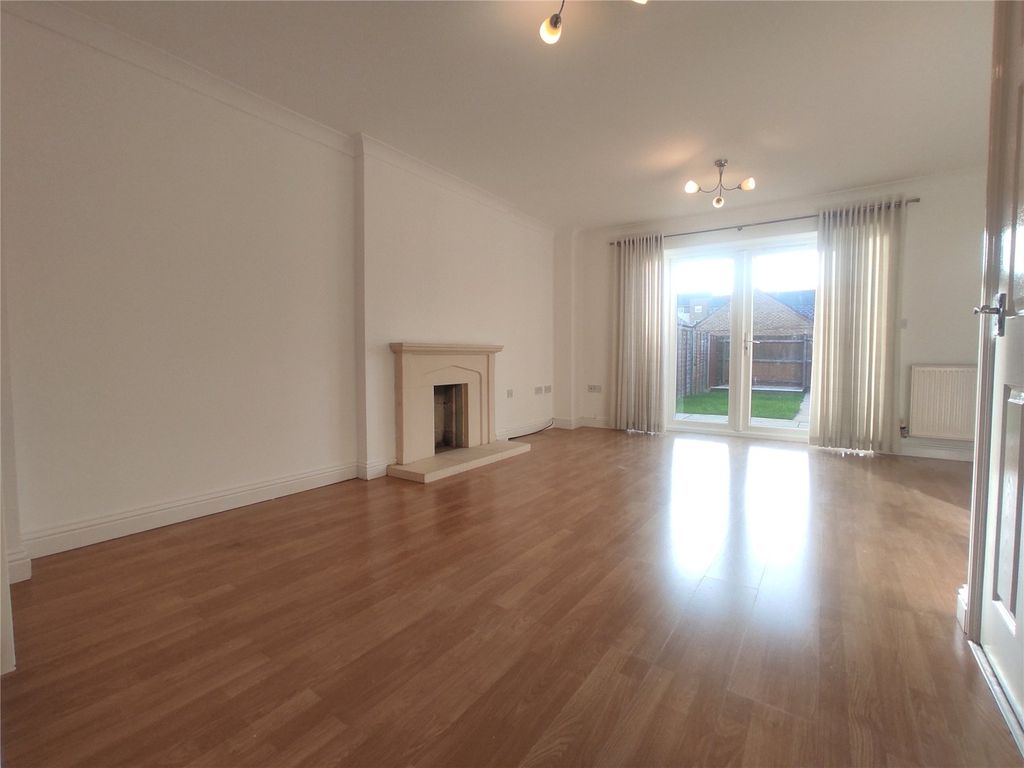Property photo 3 of 13 Picture No. 05