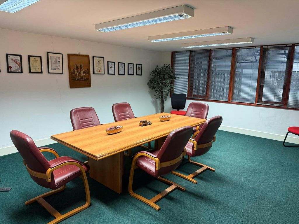 Property photo 3 of 15 12.Jpg