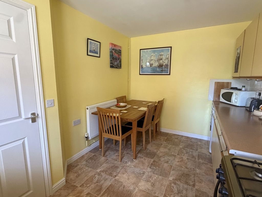 Property photo 3 of 17 Gallery