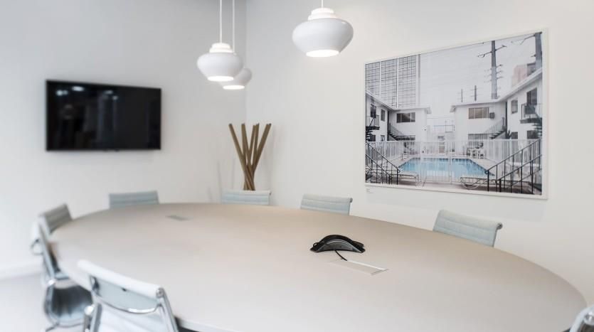 Property photo 2 of 5 Serviced Office, Wilton Road - Victoria|