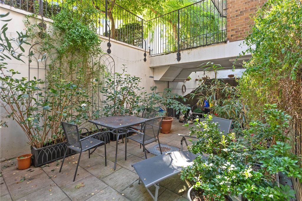 Property photo 2 of 12 Picture No. 15