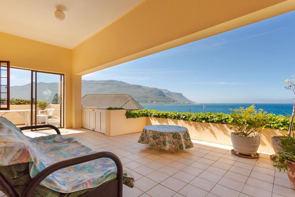 Property photo 1 of 25 Fh1717393