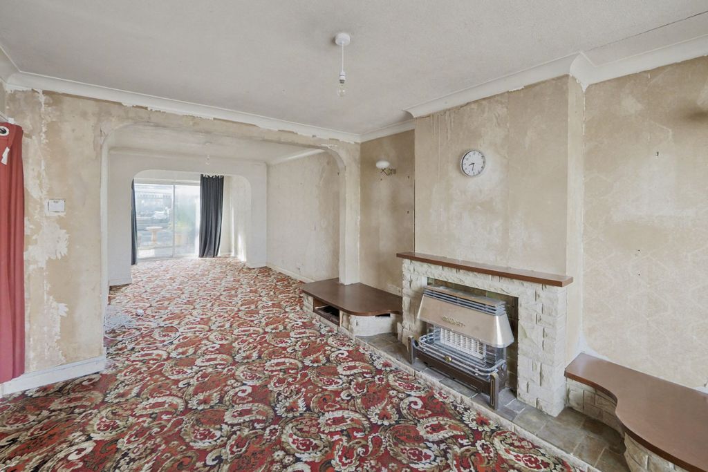 Property photo 2 of 19 45 Milldale Road, Long Eaton, Nottingham, Ng10 3Jb