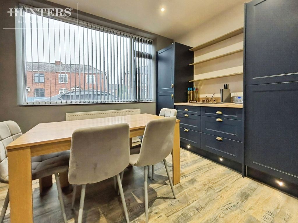 Property photo 2 of 23 Pbox-Img.Jpg