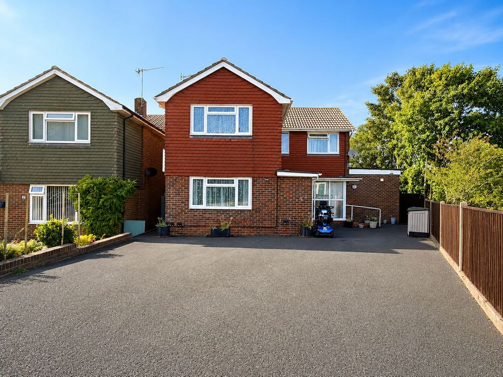Property photo 1 of 22